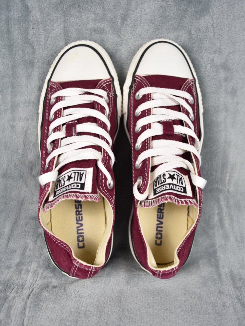 Converse Chuck Taylor All Star Burgundy Low Top Skate Shoes Women Size 7 - Picture 6 of 9